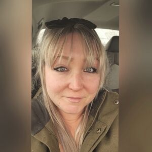 Meet your Posher, Linzy